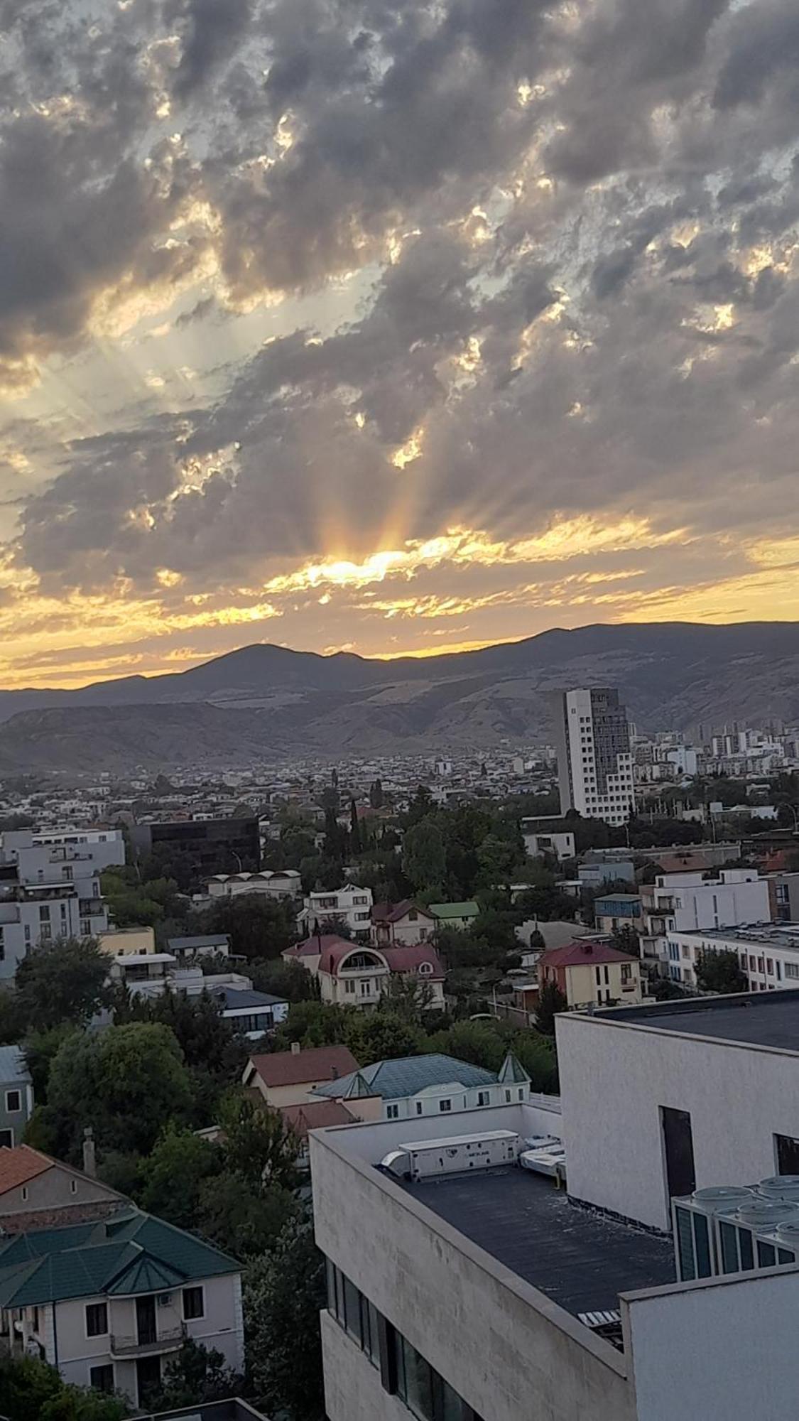 Квартира Тбилиси Екстериор снимка